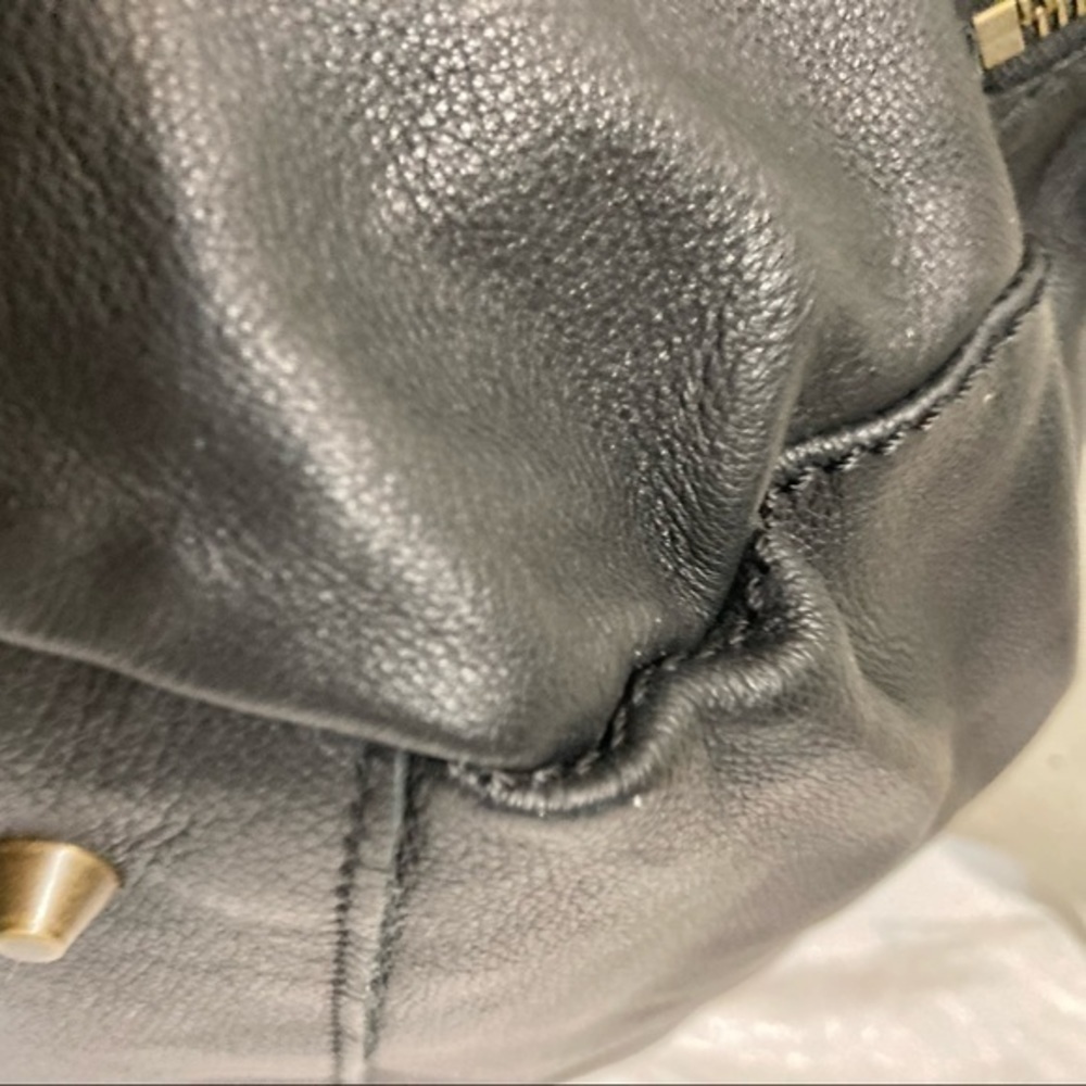 Liebeskind Berlin black leather multi pocket bag - Picture 7 of 15